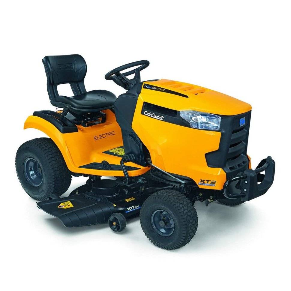 Аккумуляторный садовый трактор Cub Cadet XT2 ES107