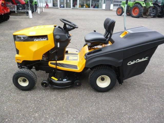 Минитрактор Cub Cadet XT1 OR95