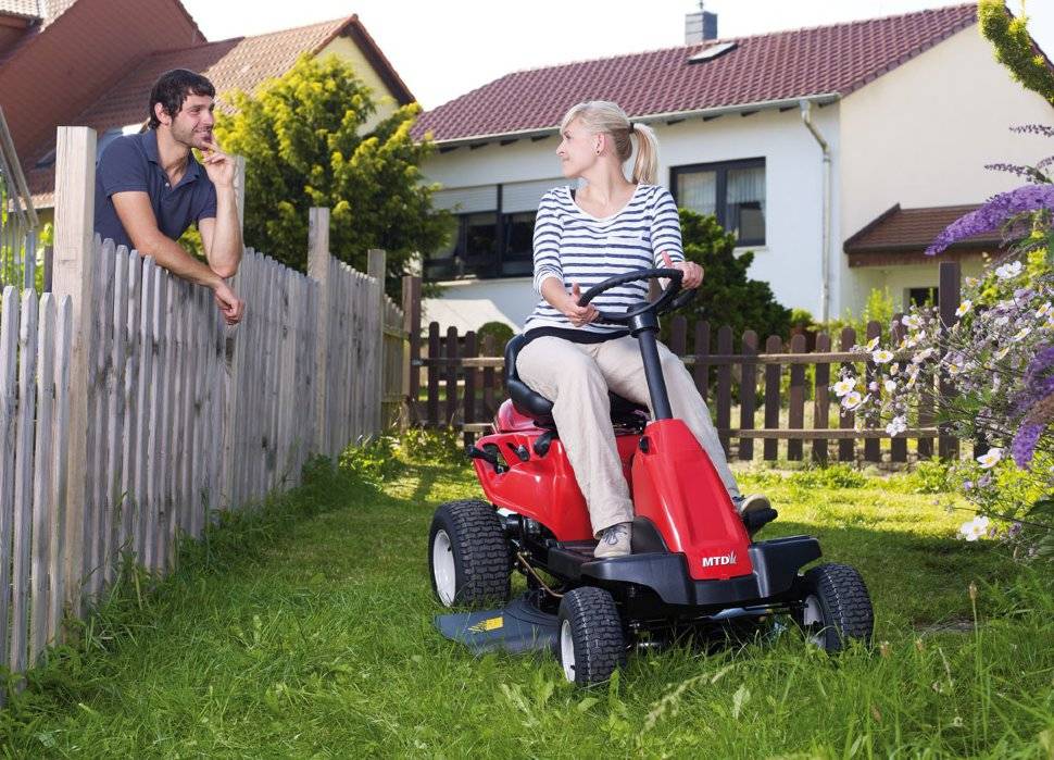 Минитрактор MTD Minirider 76 SDE
